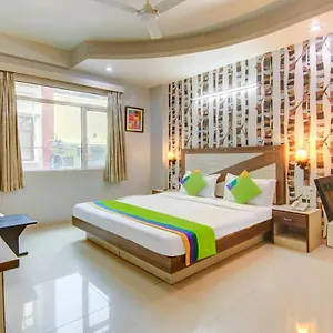 Treebo Rockwell Plaza Hotel Delhi (National Capital Territory of India)